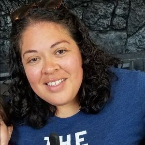 Meet your Posher, Becky